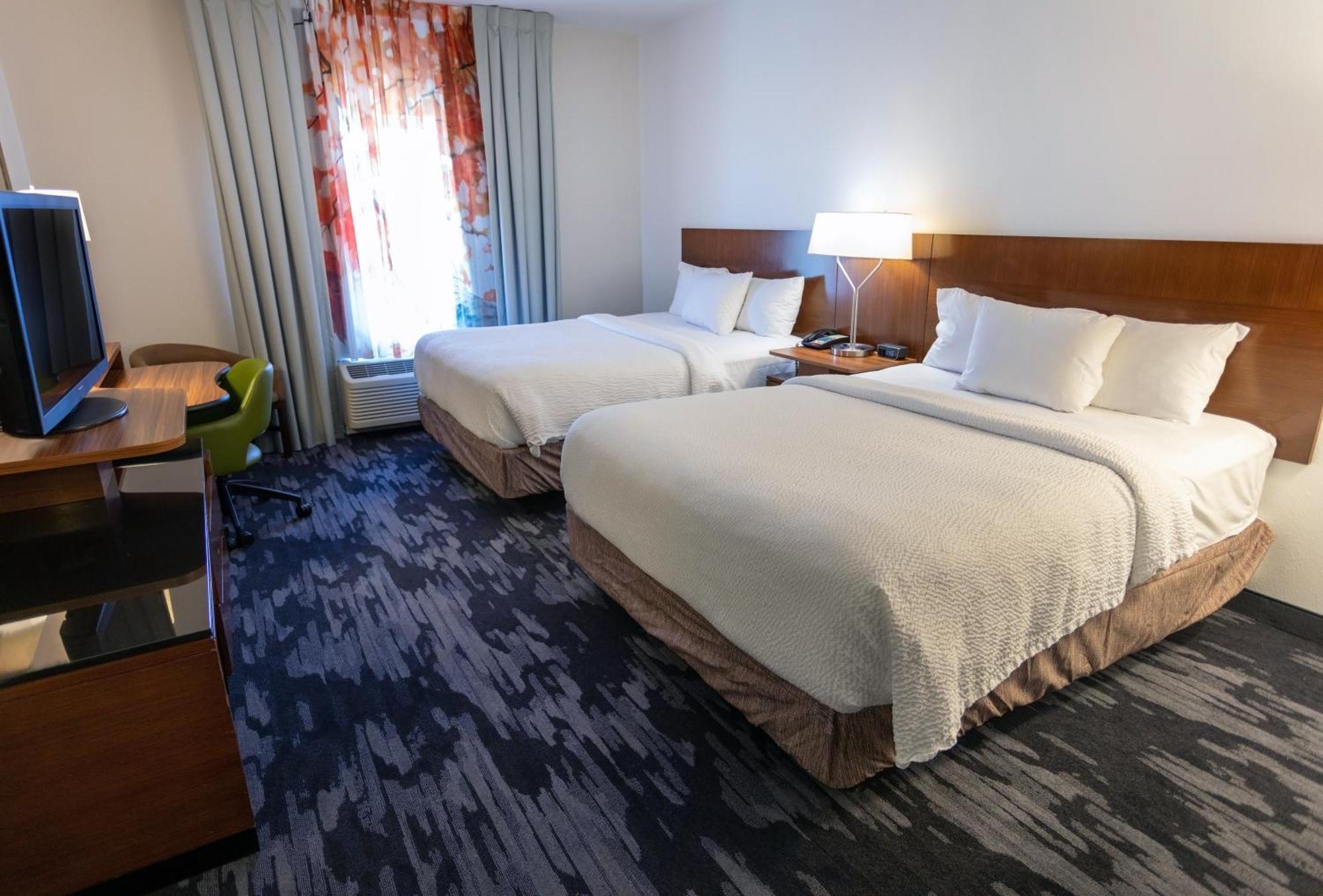Fairfield Inn & Suites By Marriott Athens I-65 Exterior photo