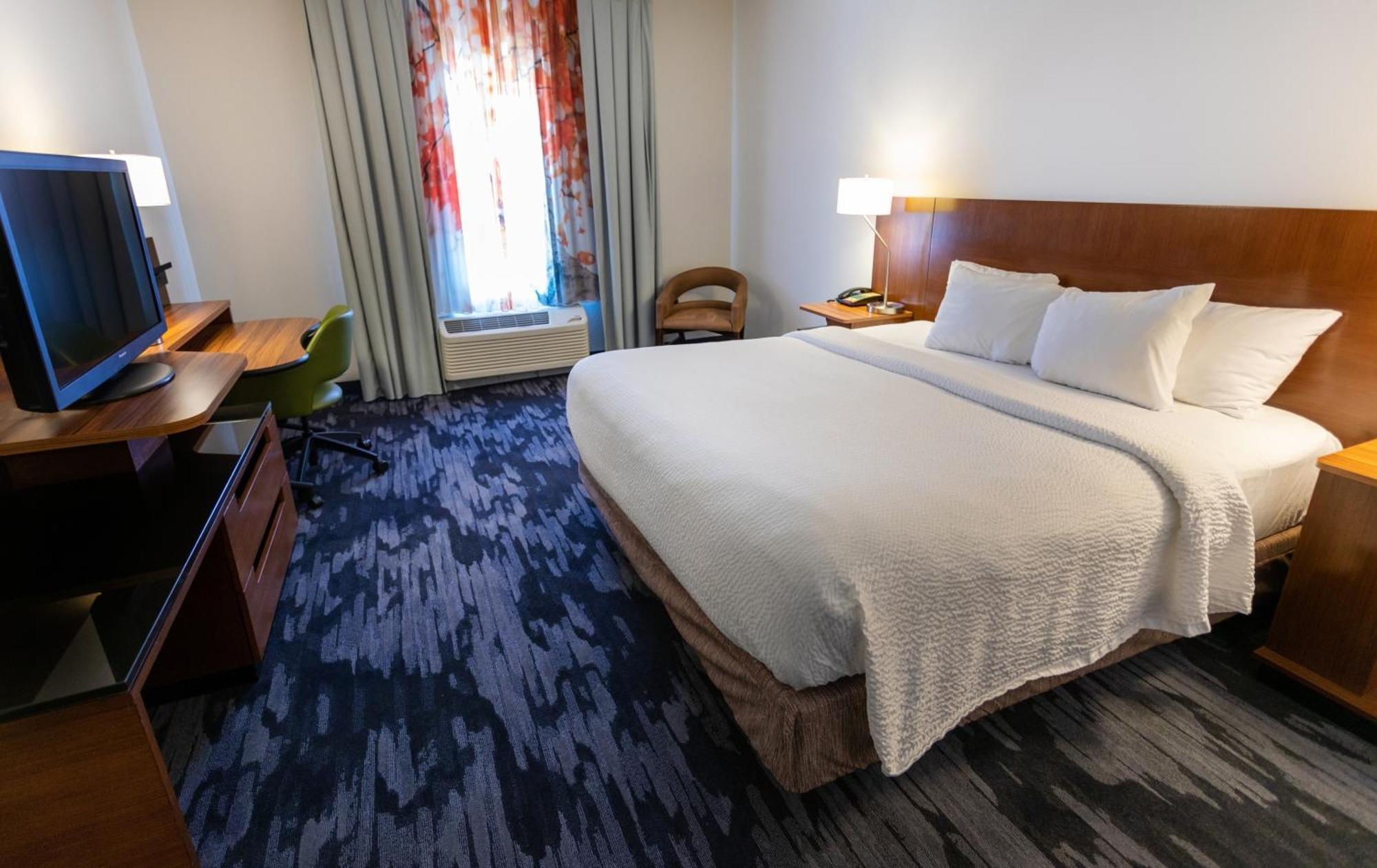 Fairfield Inn & Suites By Marriott Athens I-65 Exterior photo